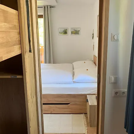 Elisabeth Apartment *