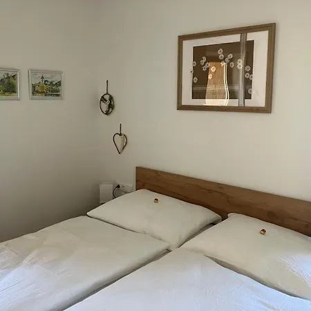 Elisabeth Apartment